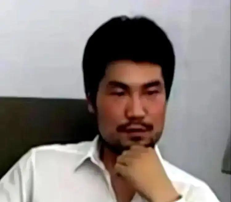 张嘉益要拍西安悍匪魏振海，给选角撂下一句话：演出来，得让西安老太太隔着电视伸手锁