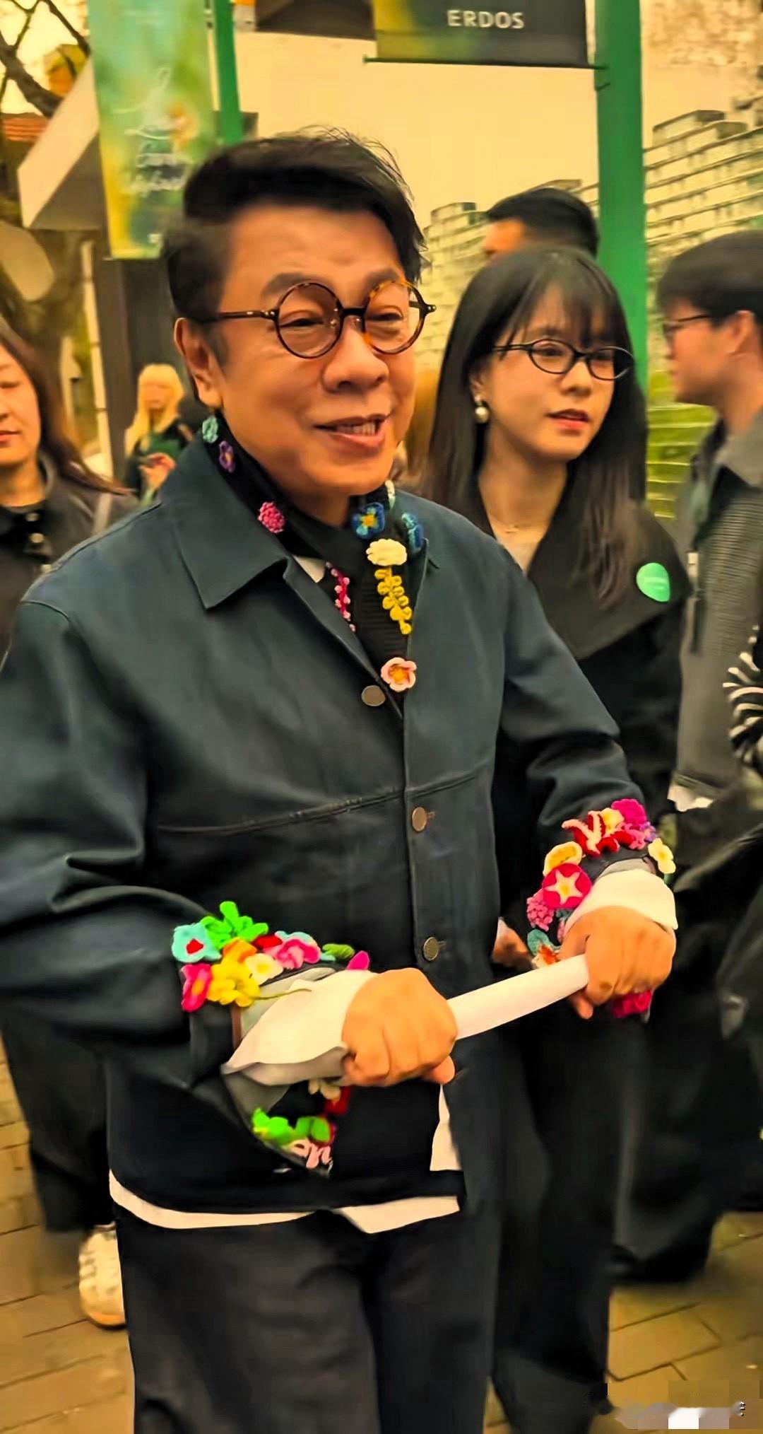 蔡康永事件曝光之后，最先做出反应的是仅和他合作一个月的零跑汽车。零跑官方连夜