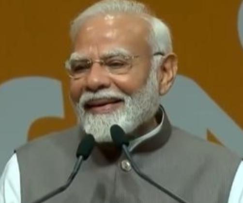 印度为啥记恨中国？说白了就是眼红，1981年两国GDP差不多，印度1930亿美元