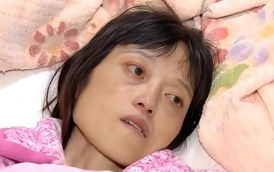 2016年，湖南一单亲妈妈身患癌症，临终前打算将11岁和8岁的儿子托付给亲戚，谁