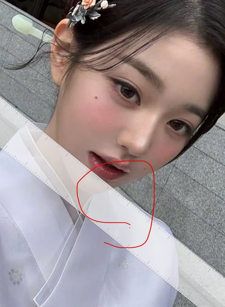 五颜一你背后墙歪了​​​