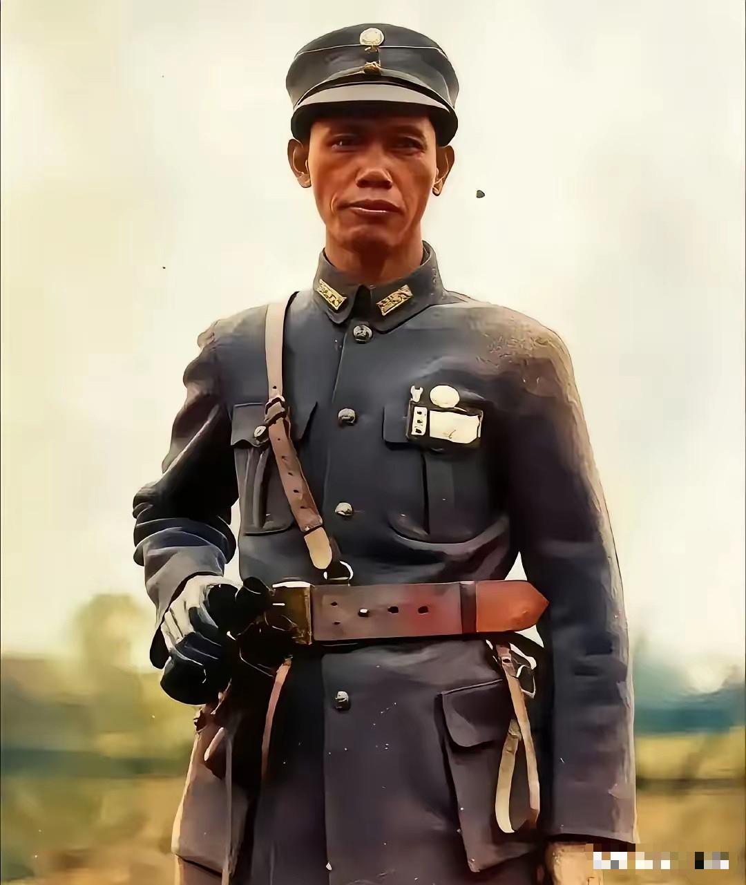 🌞1961年10月27日，69岁的蔡廷锴通过信件知道:自己的祖宅被分给了贫
