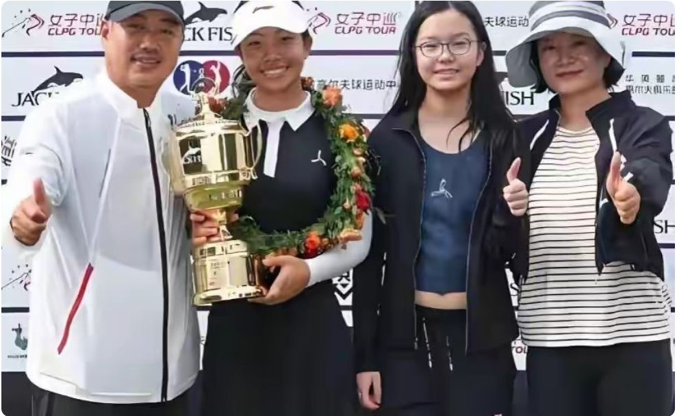 令人羡慕！刘国梁16岁女儿收到10余所名校邀约，斯坦福抛橄榄枝