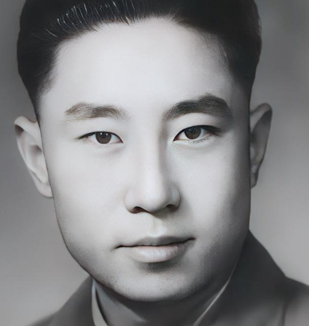 1938年，特务去小学抓地下党杨文海，谁知刚到校门口，恰巧就碰上了杨文海，特务