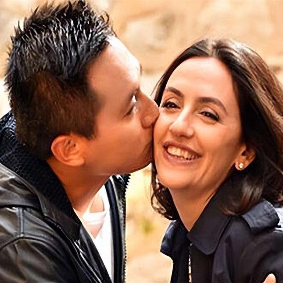 结婚17年纪念日送空调？刘烨妻子却直呼最浪漫礼物谁都想不到，7月5日刘烨送