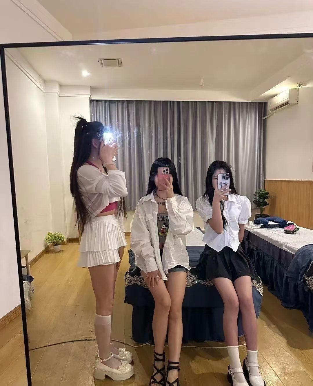 选一个做你的女朋友，你会选择哪个