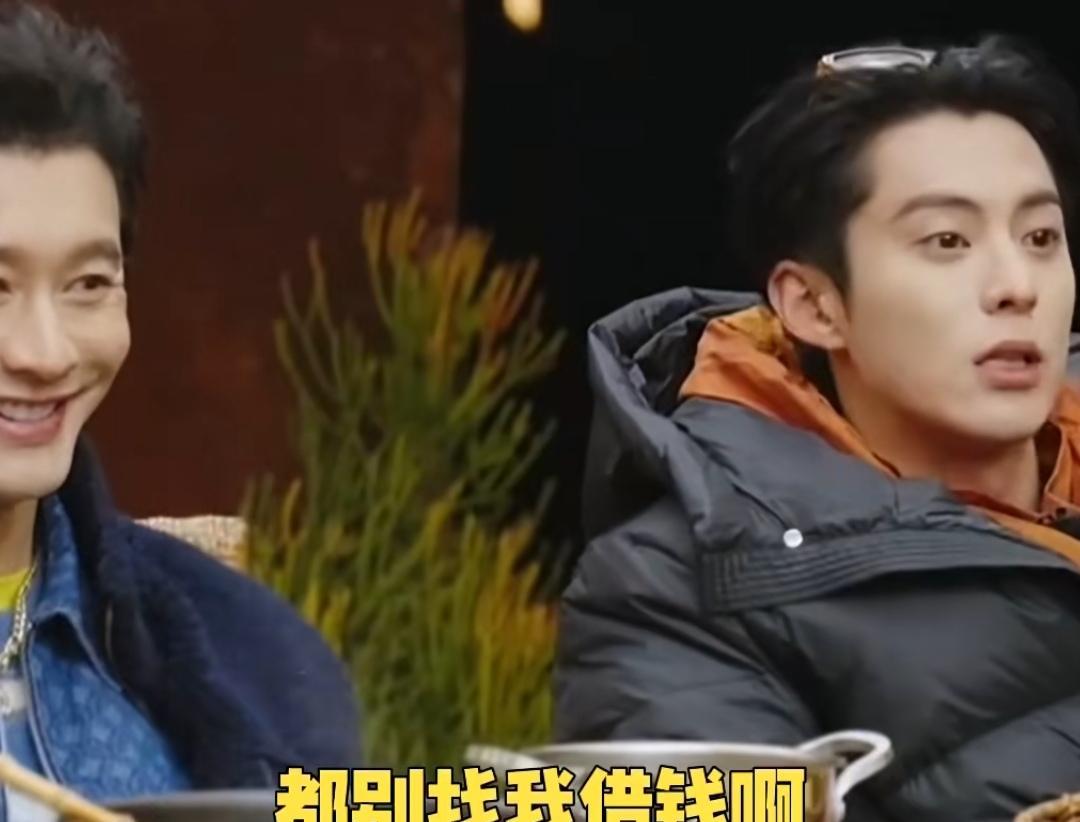 黄晓明这辈子最后悔的，不是任何一段恋情，而是没在25岁时学会王鹤棣这句话。当王