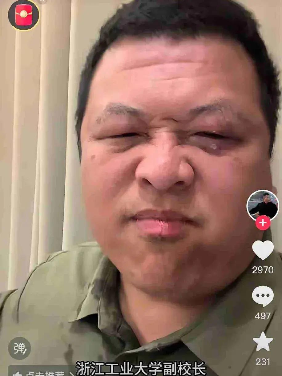 本科阶段的成功，给他带来的太多荣誉，他以为都是自己能力强，其实，他压根没理解他为