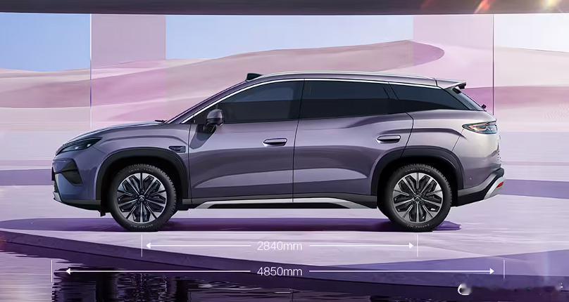 比亚迪宋UltraEV内饰公开2月25日，比亚迪王朝网销售事业部总经理路天公开