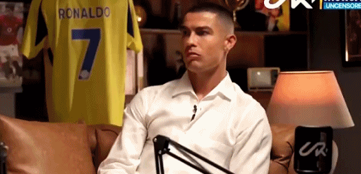 梅西比C罗更出色？C罗：我不这么认为！才不会为了谦虚就承认著名主持人皮尔斯-摩