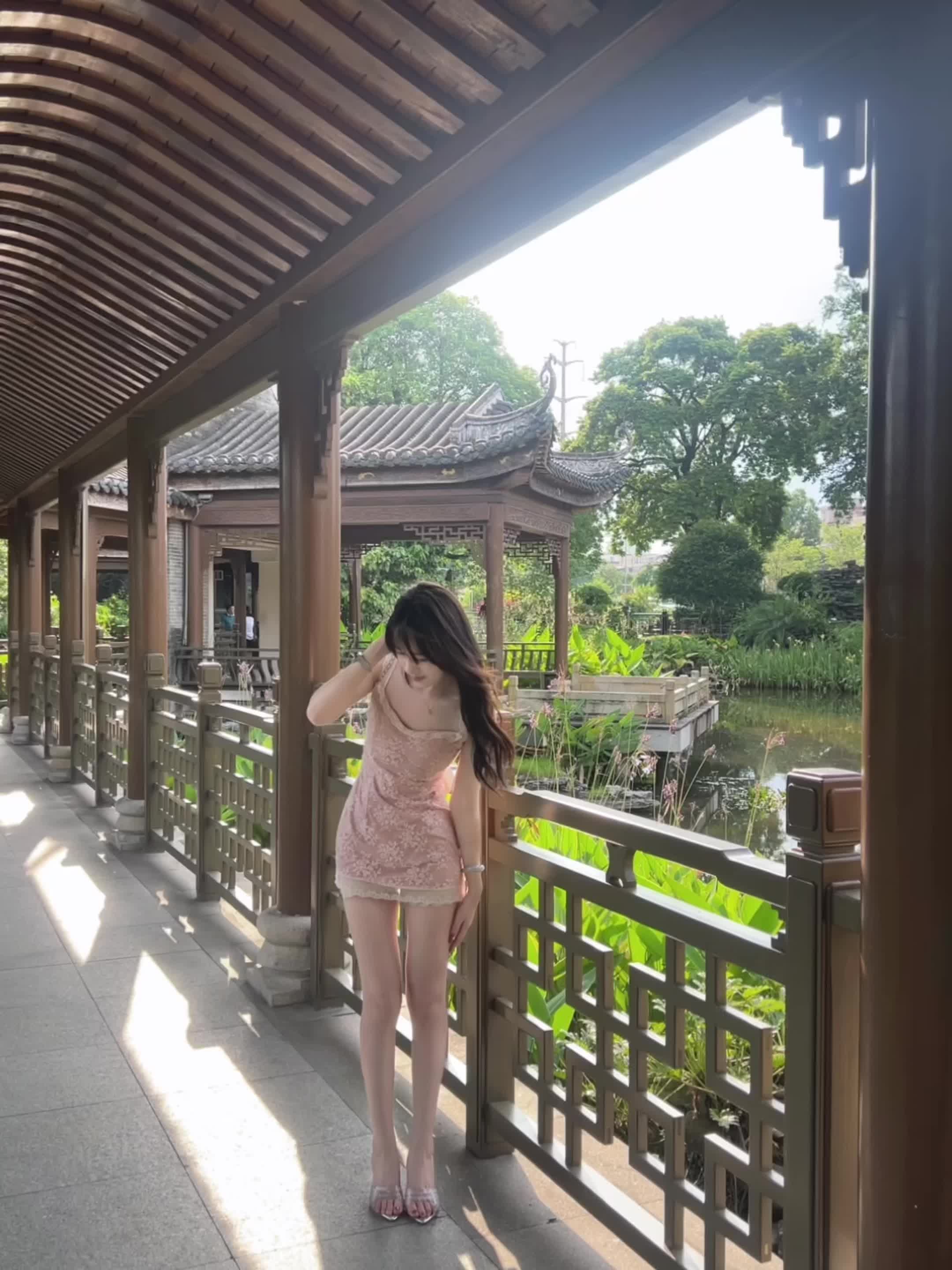 不过尔尔