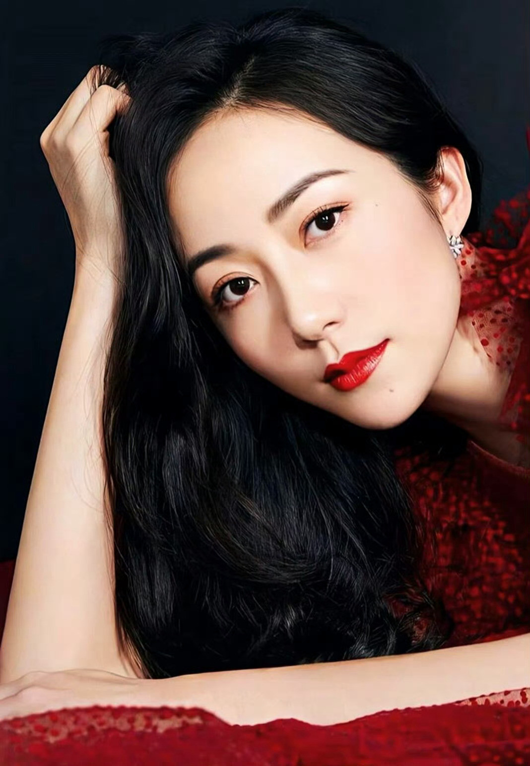 韩雪看起来十分高冷