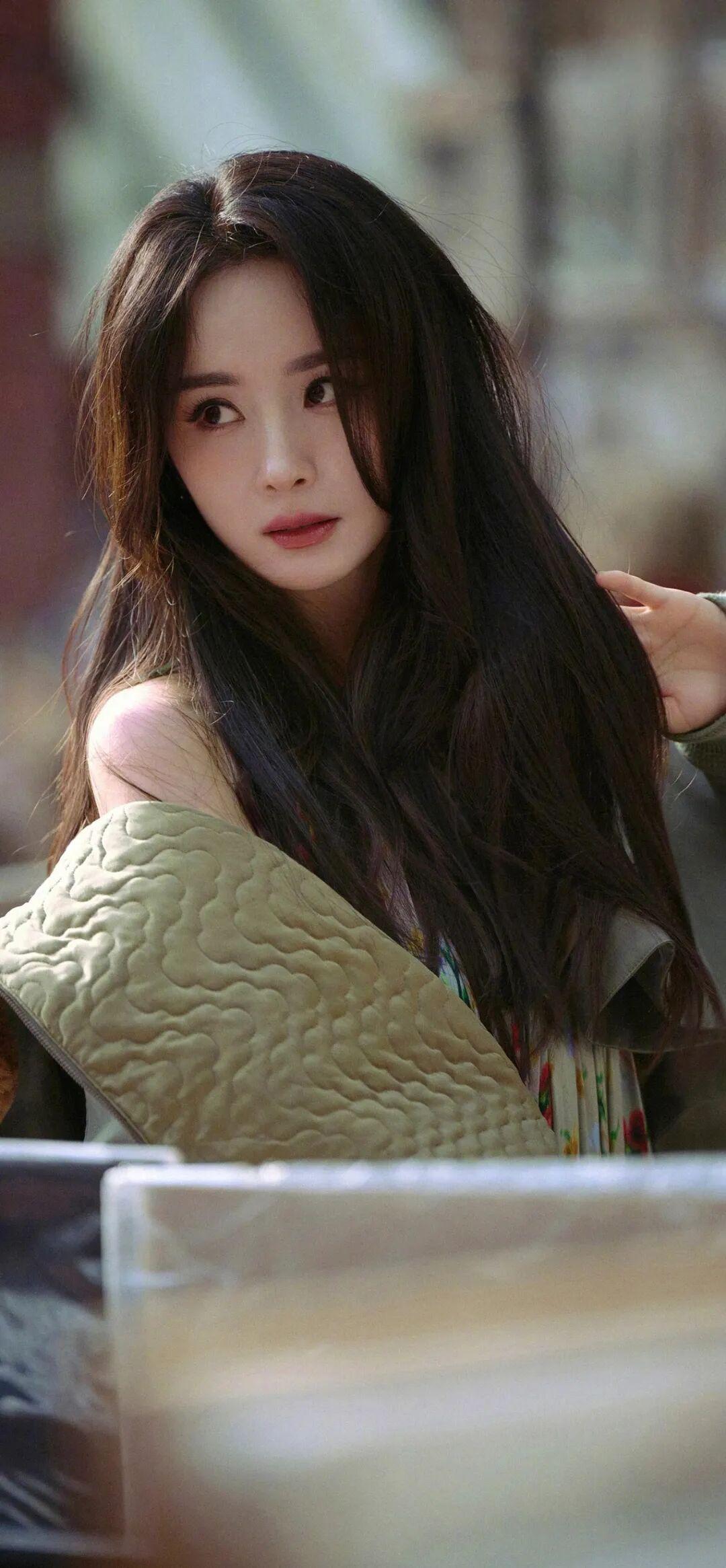 杨幂｜高清全屏壁纸杨幂照片魅力杨幂身材杨幂野性风造型杨幂时装大片杨幂