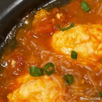 0000 番茄虾滑粉丝煲 🍲 食材准备 主料: 番茄2个、虾滑1包...