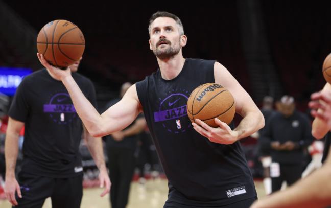 真的没人要了！大胆预测今年夏天NBA可能退役的五位球星！我认为，这五个人真正