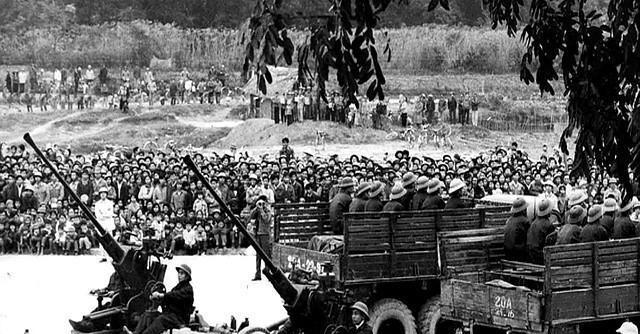 1979年解放军撤兵时，将越南境内的铁轨全都拆了带回国内，对此越南表示强烈不满，
