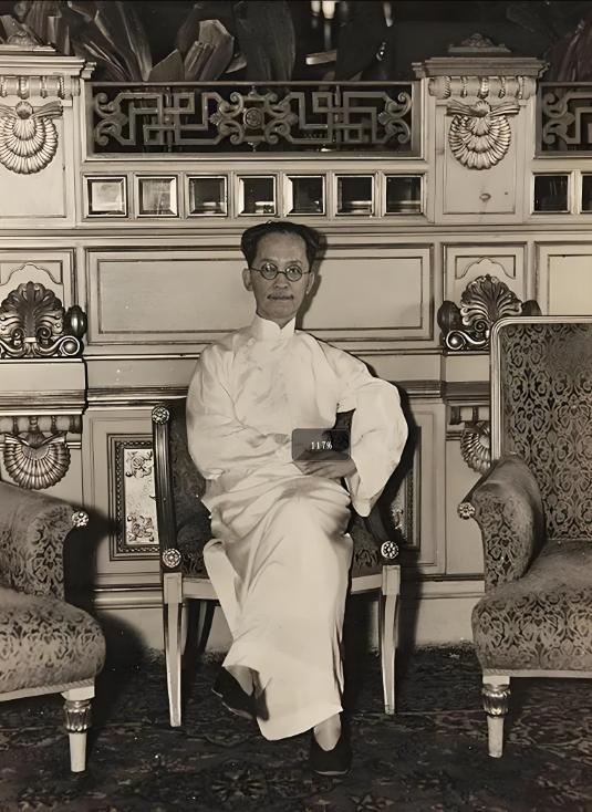 嘴炮永远打不过大炮，这是胡汉民与蒋介石的真实写照。1931年2月，南京郊外，