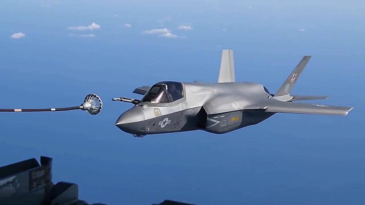 F-35内油航程2200公里，这数据到底能不能打？F-35A内油约8.3吨，F