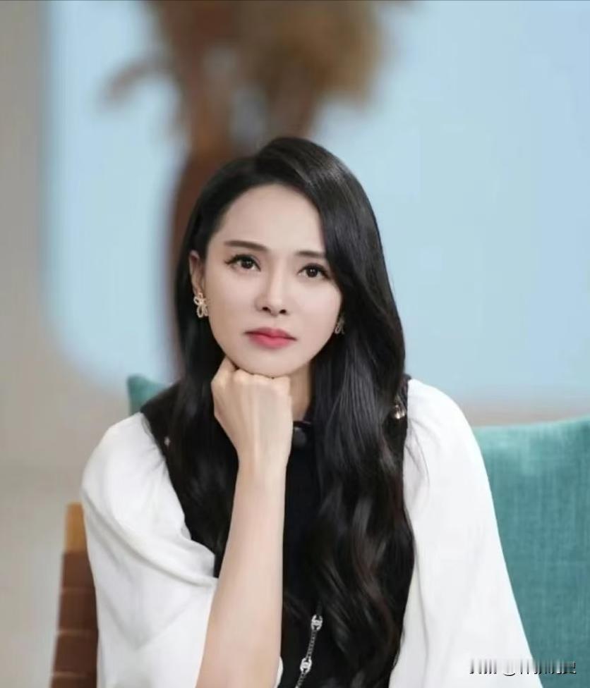 鲁豫问伊能静：“如果可以重头来，你要秦昊还是庾澄庆？”伊能静反问：“如果可以选择