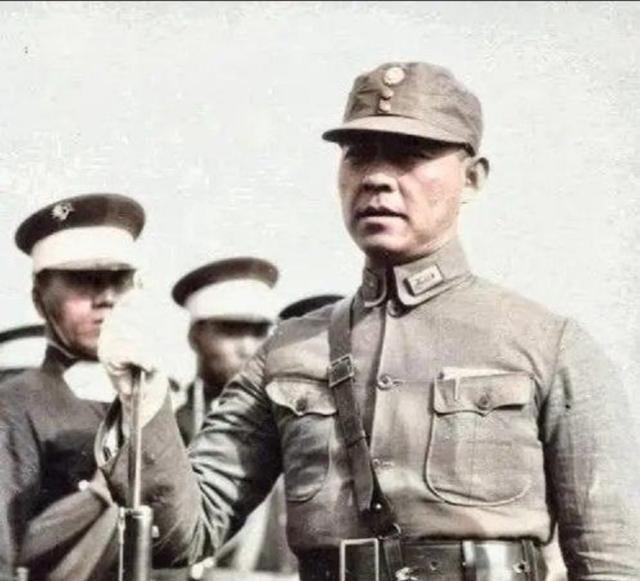 1938年，张自忠手下糟蹋了一个16岁的女孩，于是他命令所有士兵脱裤子检查，结果