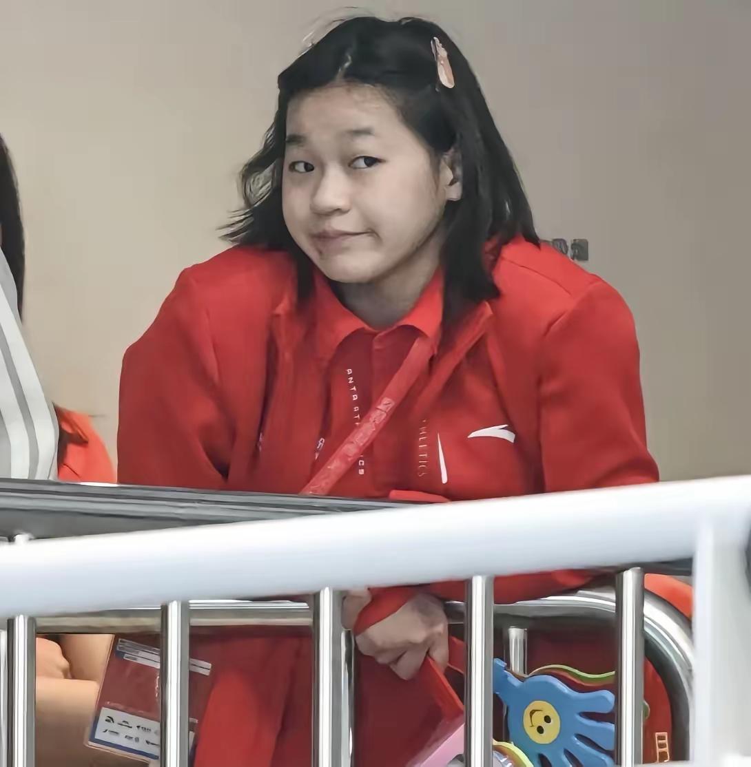 全红婵拿第五却封神！这届观众的格局，比金牌更耀眼！全红婵双人10米台得第五