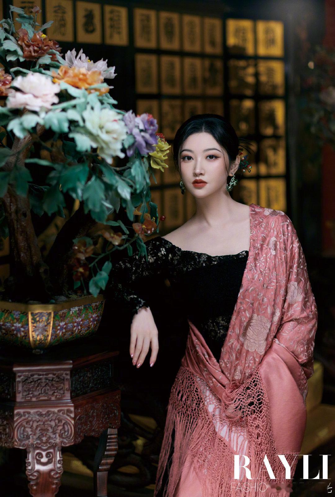 #景甜#女王气场👸🏻​
