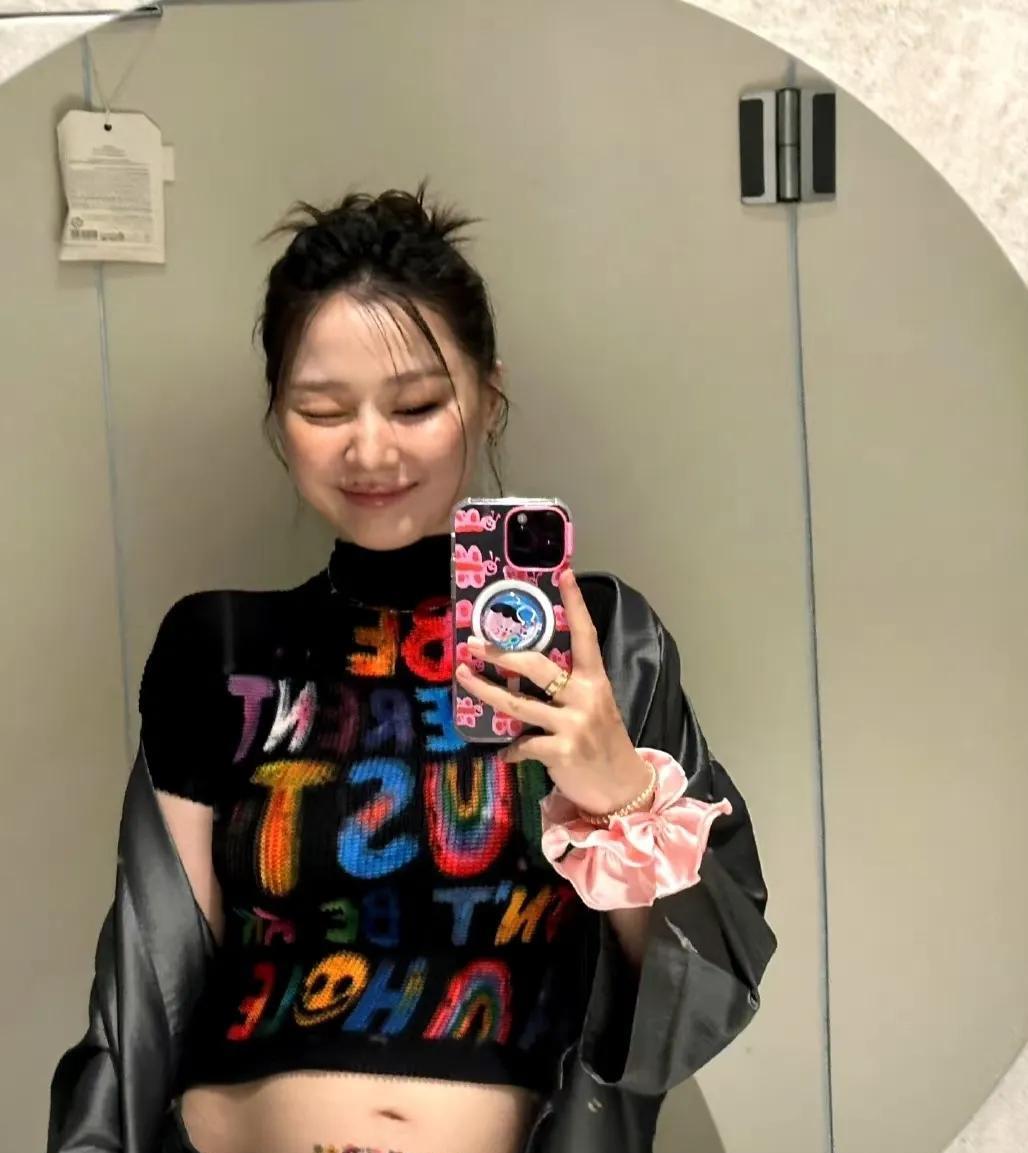 金靖这么刚的吗？她对他老公说：如果生完孩子，你对我不好，我一定会让我的孩子叫