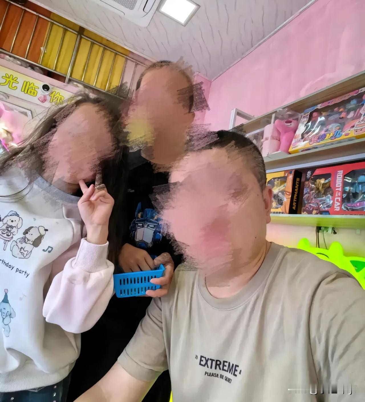 丧心病狂！贵州32岁父亲竟毒杀一儿一女，内幕曝光，真相简直无法置信！家庭矛盾