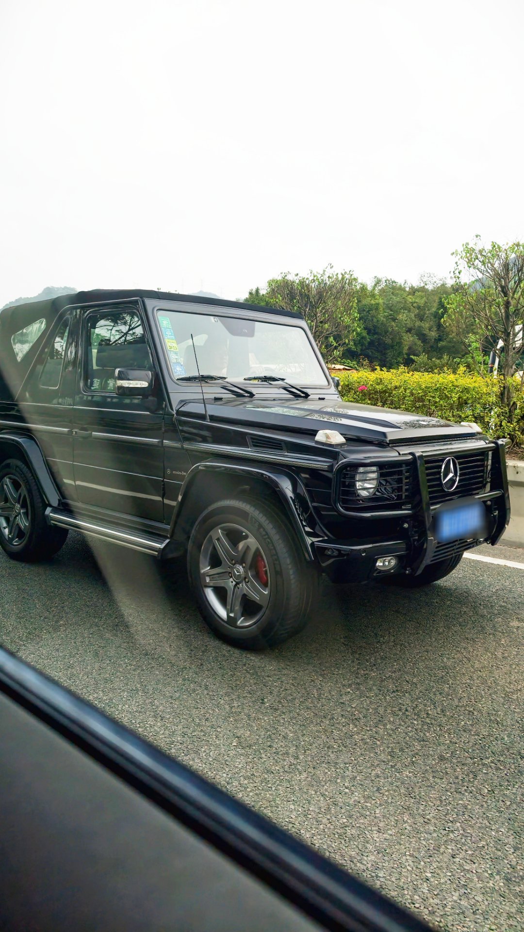 妈呀，遇到大G保值王了！敞篷大G有自己的价格体系，柴油350的一般在200万