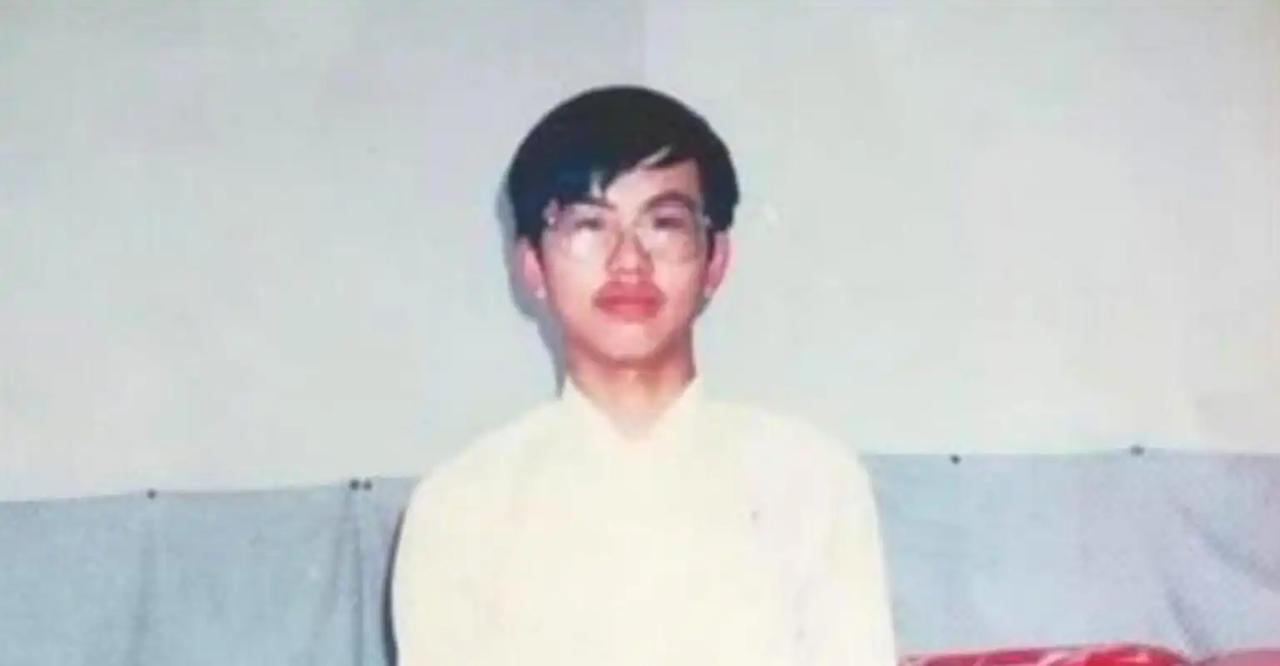 1999年，山东济阳理科状元张来玉的志愿被父母私下改掉，最终去了南京大学。可入学