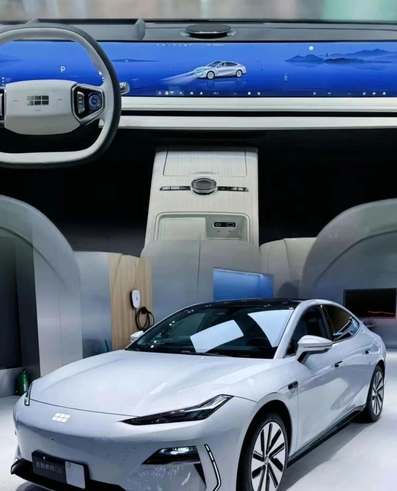 梦中情车落地14万起C级轿跑刚开始想买一台15左右纯家用代步轿车，意向为深蓝几