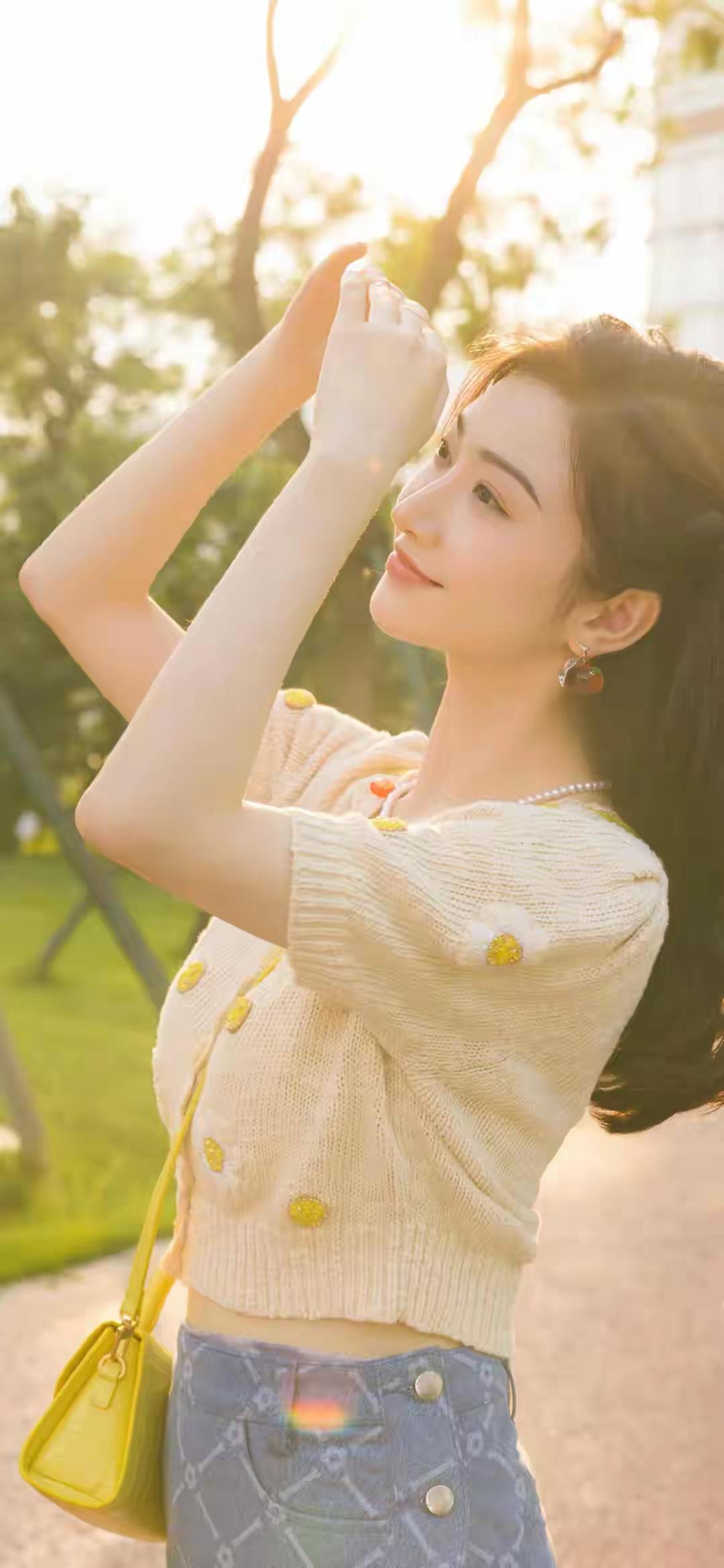 景甜集卡领红包