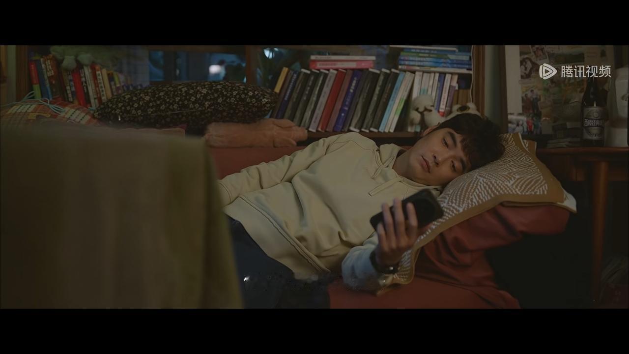 问心林逸活该你单身，对你好的人都被你骂走了、那你现在就是躺着看着视频，那个海外账