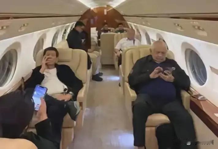 果不其然。菲律宾最高法院突然宣布了，给各方30天递交备忘录，重点就两问：退