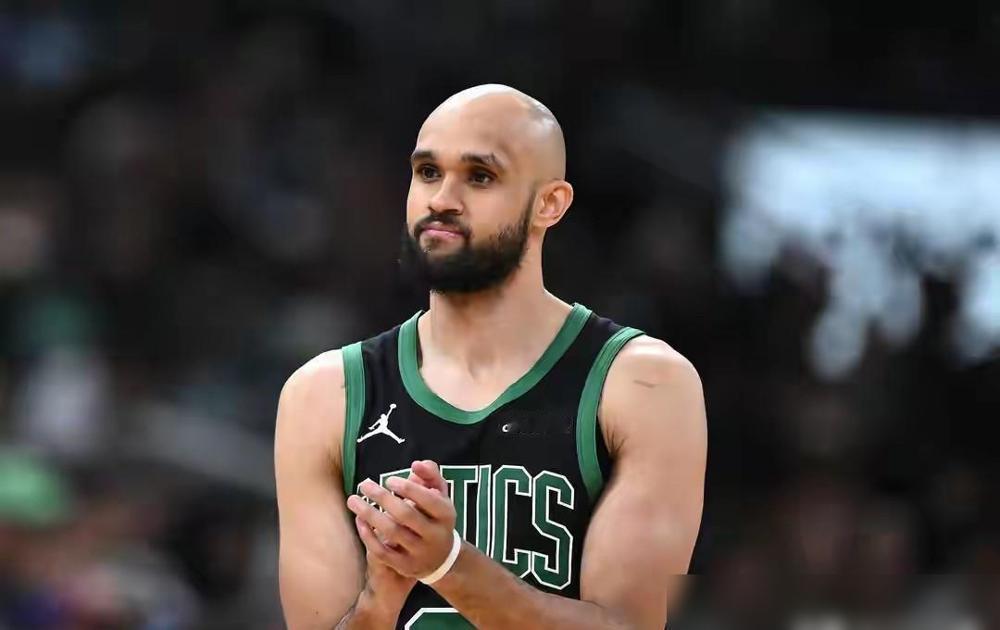 别信什么伤病报告。伊森的伤早好了，火箭现在捂着不让他上，是因为斯通手里的电话正发