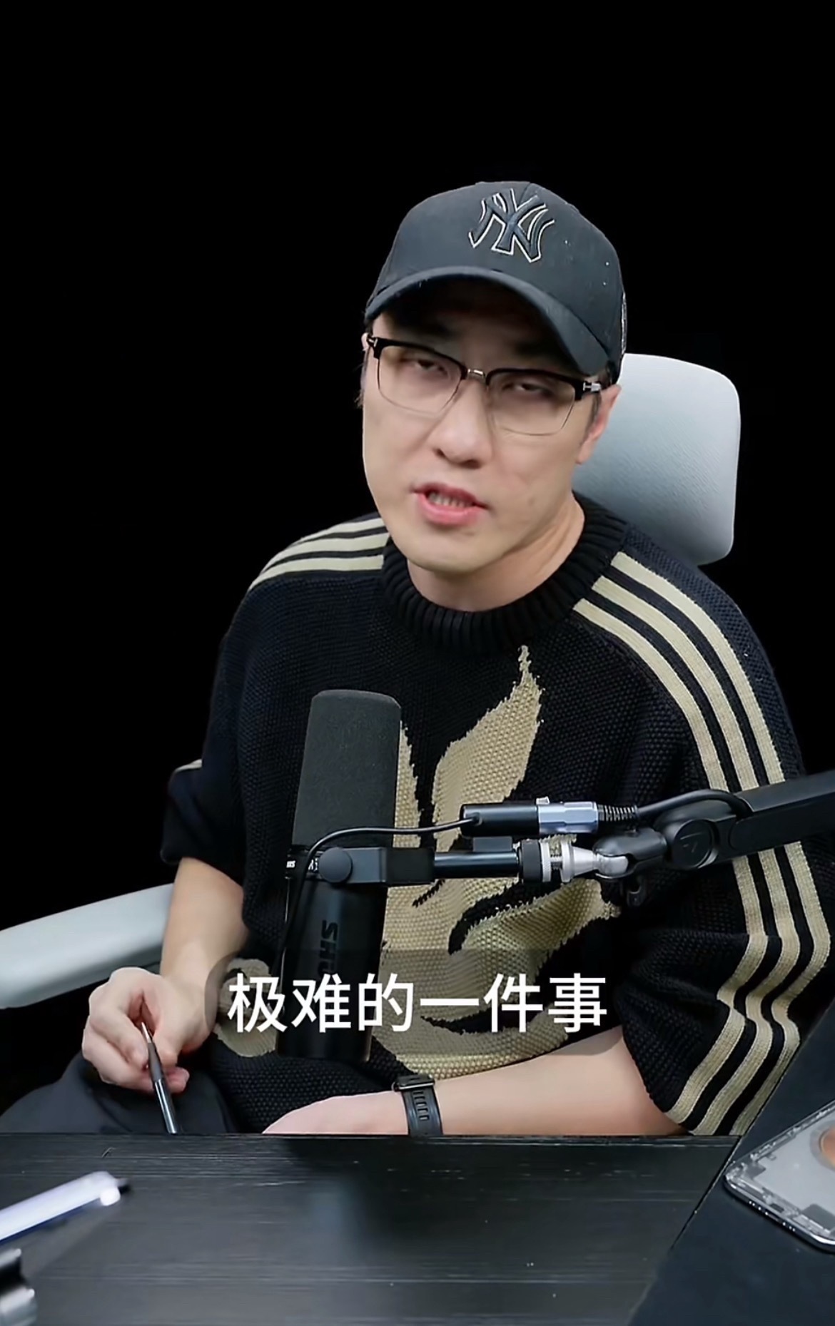 你别说王自如和罗永浩了，我之前觉得超薄机只是噱头，毕竟要把所有功能浓缩进极小空间