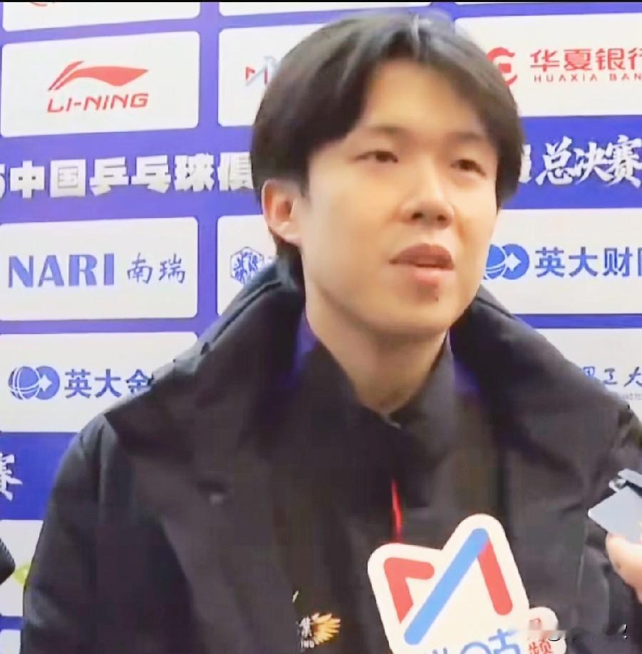 王楚钦为什么带伤坚持上阵？还打一单！大头回答太真实了！他说:通过一段时间积