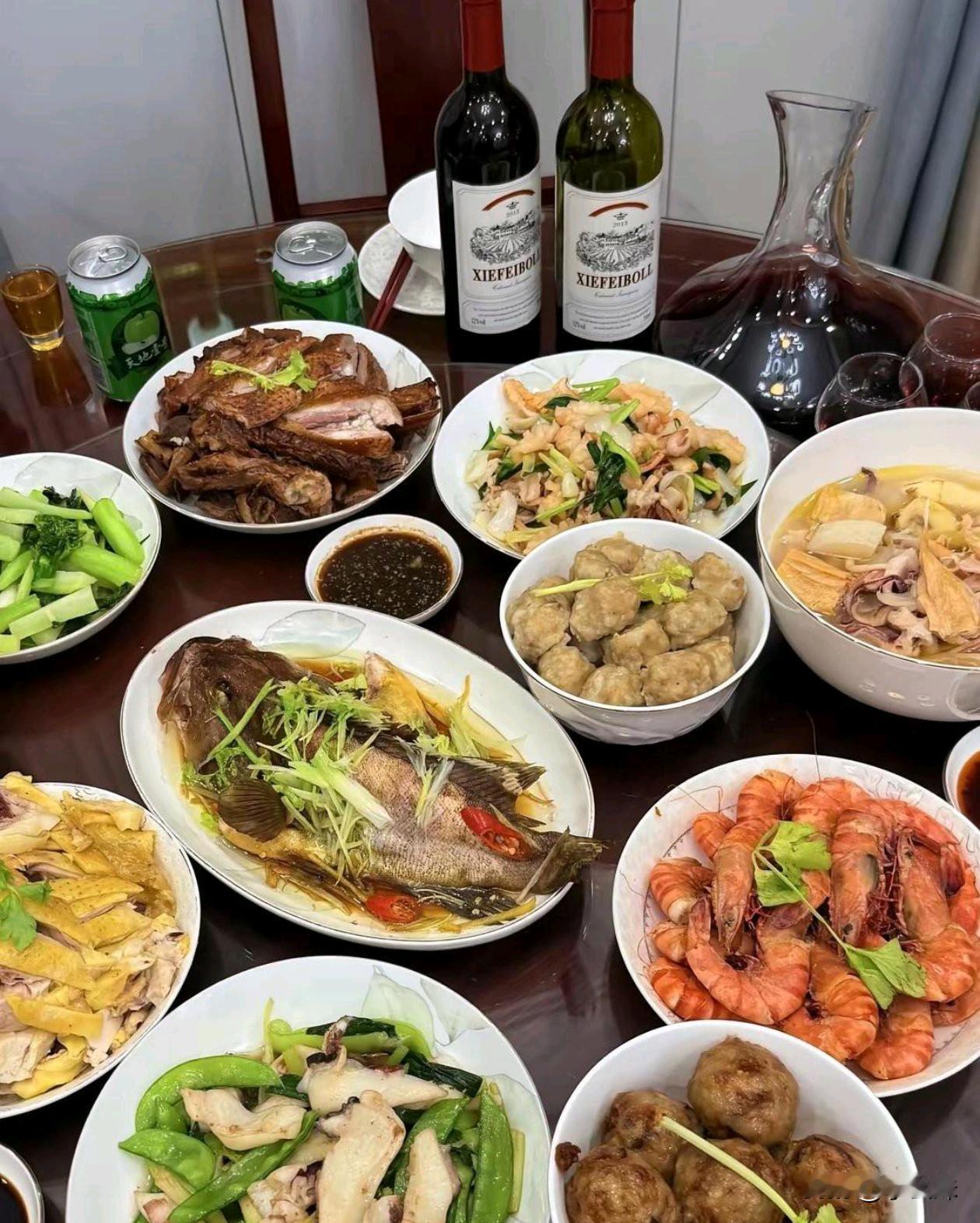 儿子第一次带女朋友回，见面礼封多少合适？