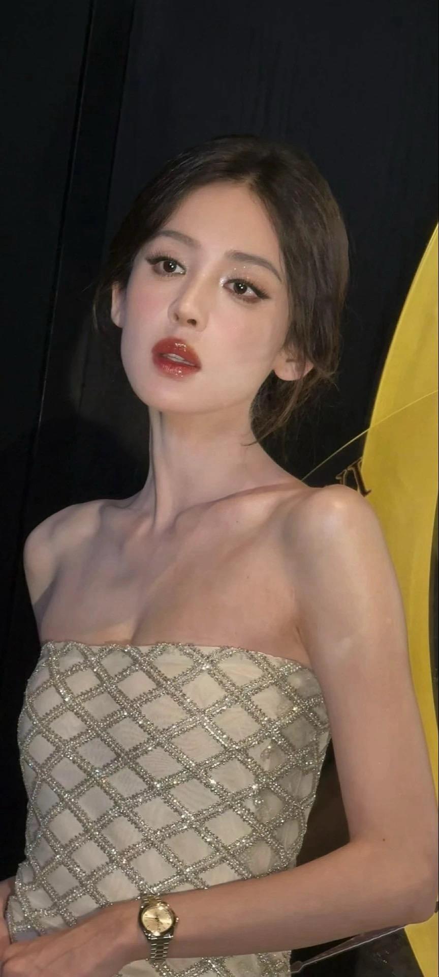 古力娜扎 抹胸礼裙