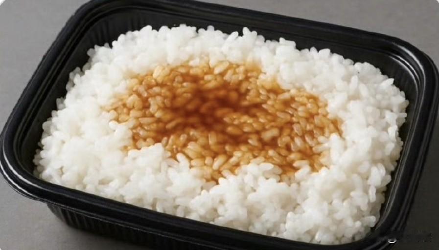 【听上去有点凄惨，日本网友抱怨伙食不如难民】近段时间，网络上充斥了很多日本网友