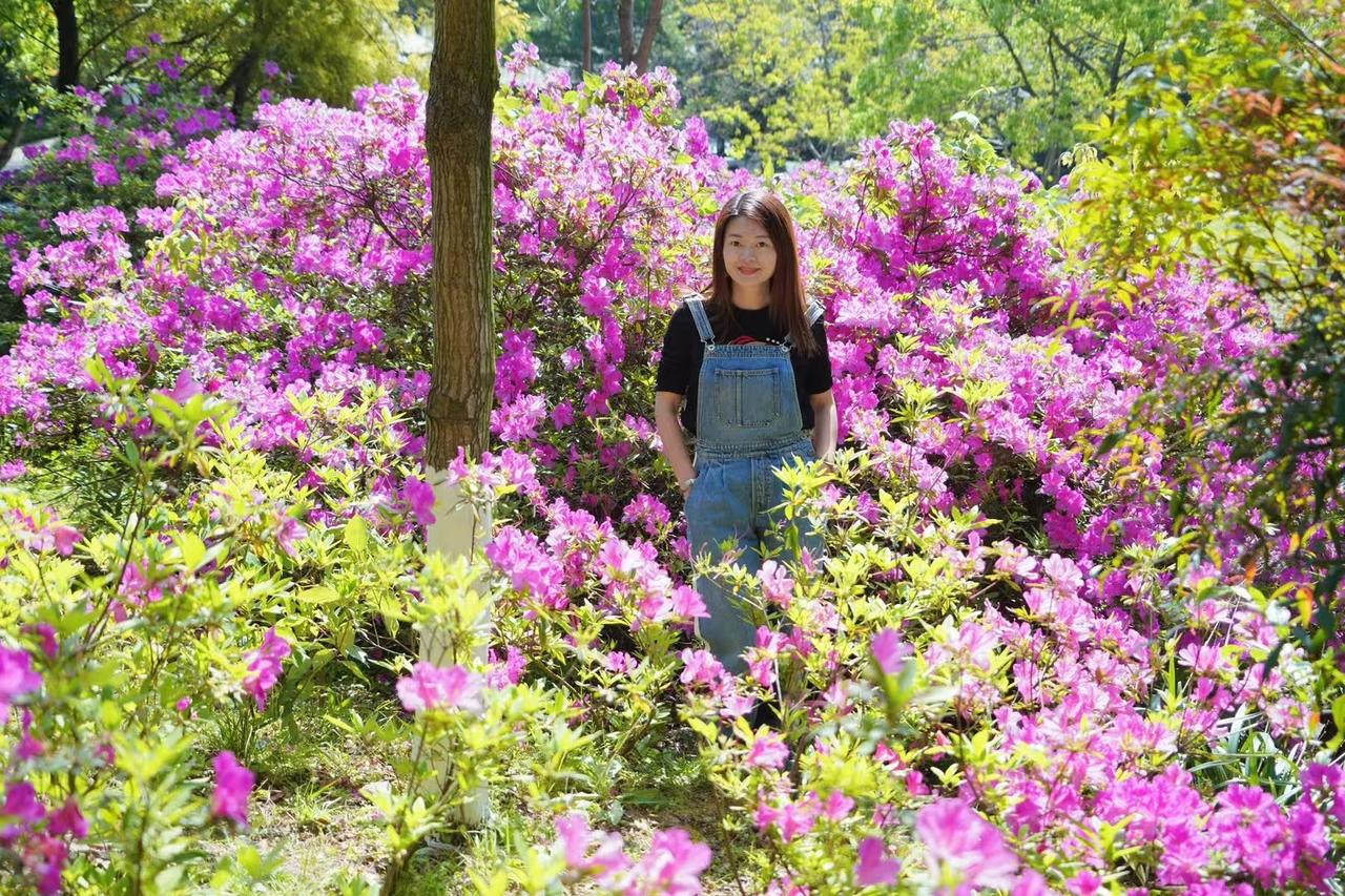 “谷雨春光晓，山川黛色青。”今日迎来二十四节气中的谷雨，也是春天的最后一个节气，