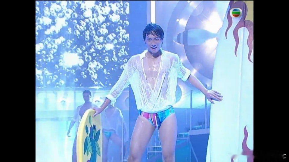 現年36歲的前TVB藝人李豪於2007年參加《第3屆香港先生選舉》，奪得「最具人