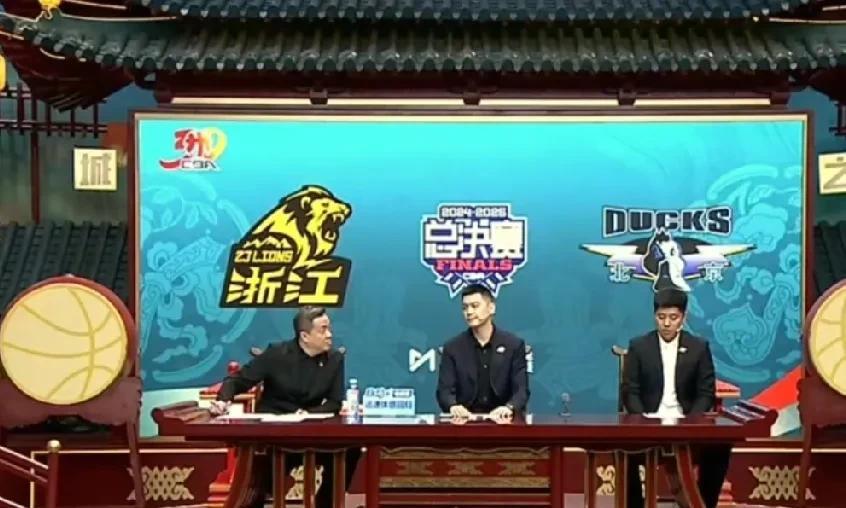 杨鸣确实该学学北京怎么破广厦包夹的！总决赛G1北京对阵广厦，这场比赛是杨鸣指导