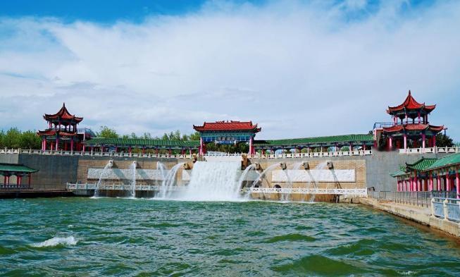 唯一流向北冰洋的河：110亿方水年年外流，为何不引向干渴的南疆？打开中国西北的