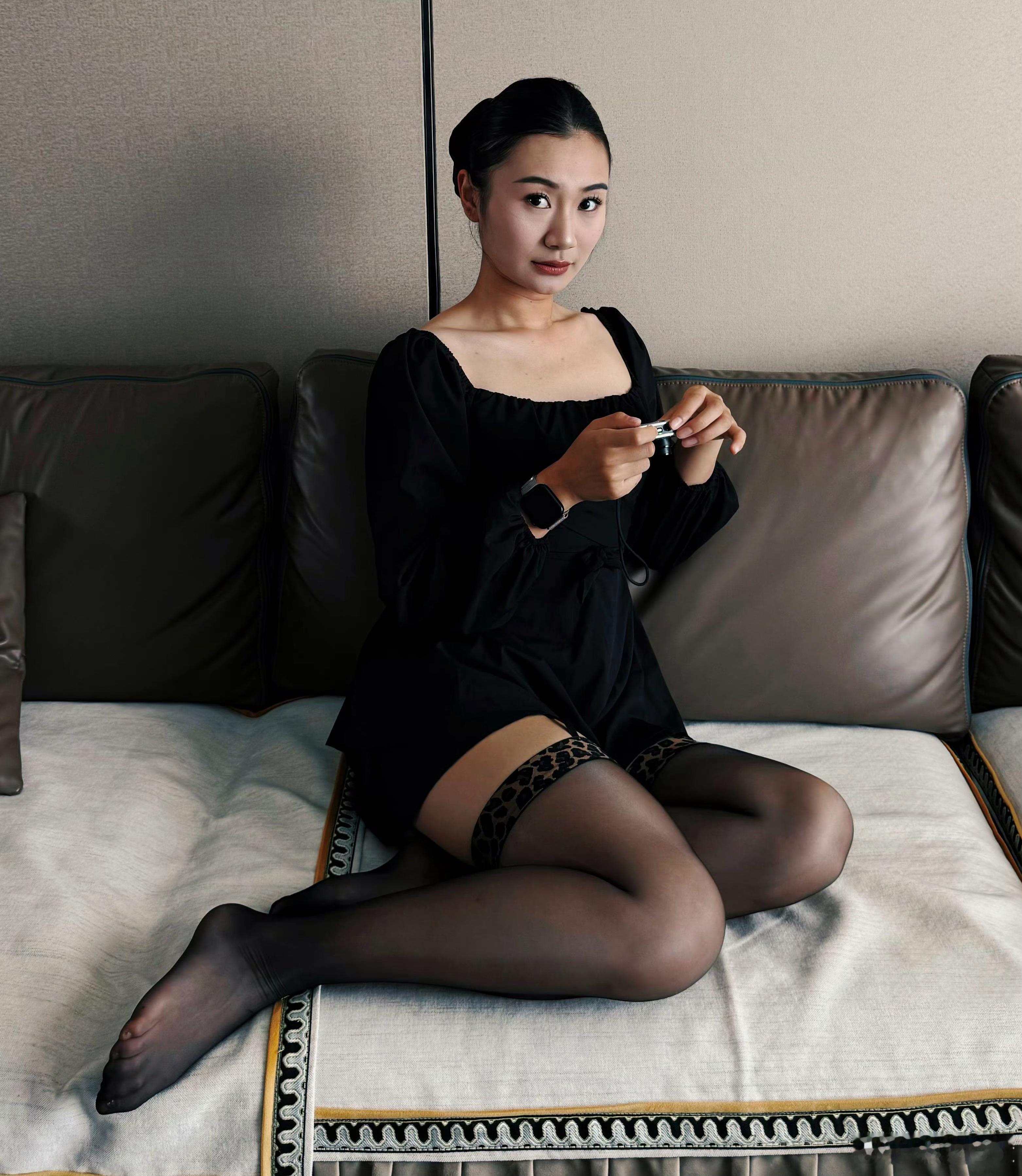 黑丝阿姨​​​