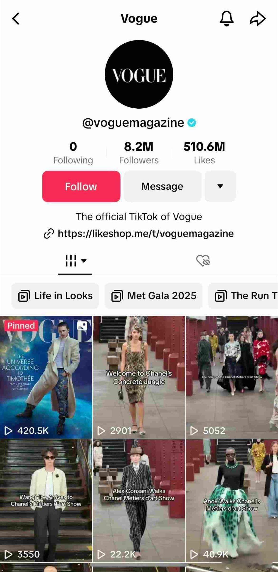 王一博这般成就，堪称内娱天花板级别的存在：手握五大满贯的荣耀，高定首穿的殊荣傍身