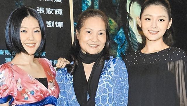 S妈哭得让人心软，说老无所依。结果汪小菲那边直接甩出还款记录和律师声明：房贷三年