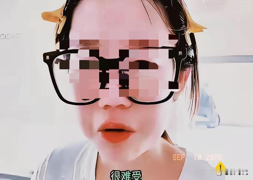 能不能治这个“摸臀女”？律师函正式送到她手上了，眼下接连成为两起诉讼的被告。这次