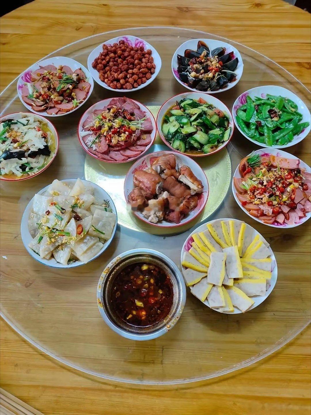 猜猜这是哪里的菜系？