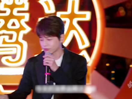 《年少有为》：老板破产不求利润狂砸福利 员工内卷让公司赚爆